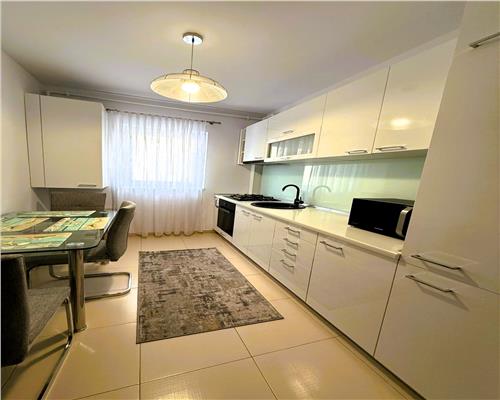 Apartament 3 camere 75mpu 2 bai Balcon in Sibiu