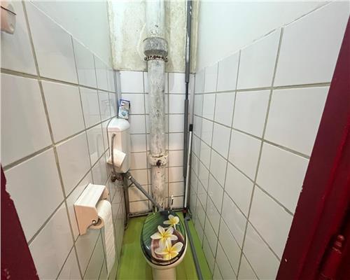 Apartament cu 4 camere 2 bai si balcon in zona Ultracentrala