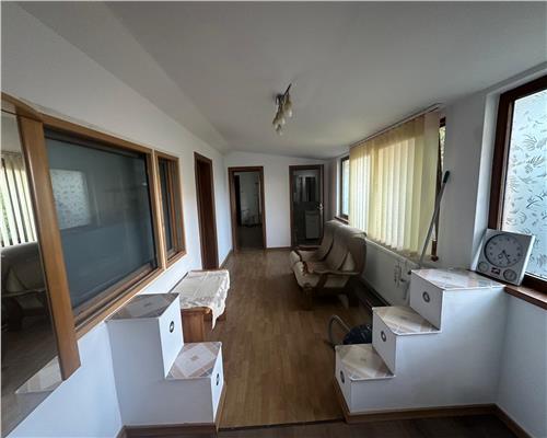 Casa individuala 180mp | garaj | foisor zona Piata Cluj