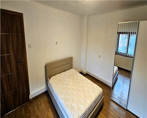 Casa individuala 180mp | garaj | foisor zona Piata Cluj