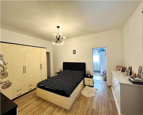 Casa individuala 180mp | 3 camere | hala 128mp | teren 700mp | Sura Mare