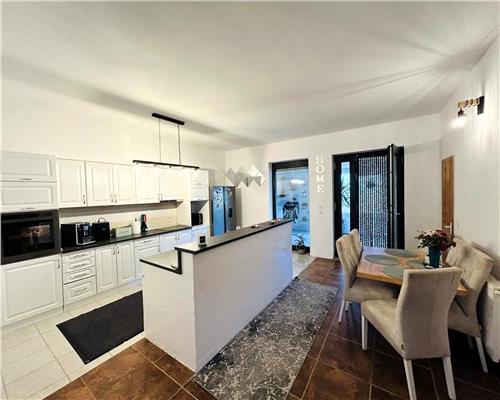 Casa individuala 180mp | 3 camere | hala 128mp | teren 700mp | Sura Mare