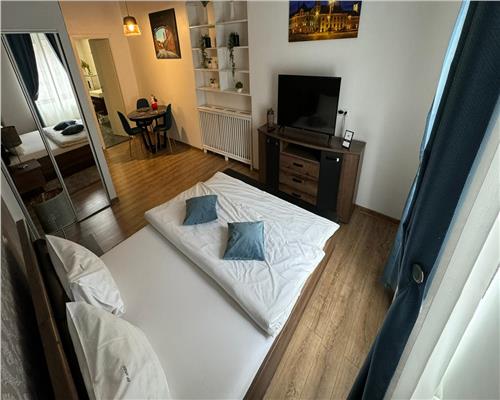 Afacere la cheie 2 garsoniere  zona ultracentrala