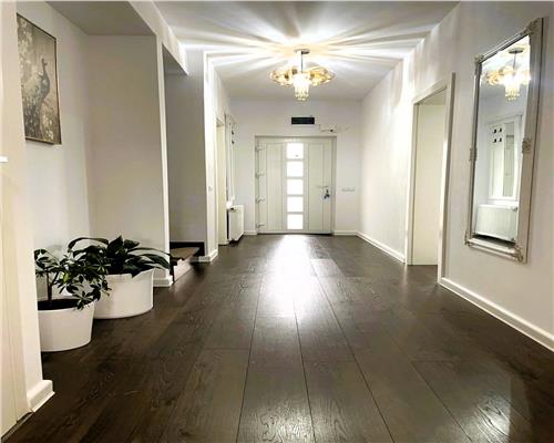 Casa 4 Camere 2 Bai Balcon si Terasa 21mp