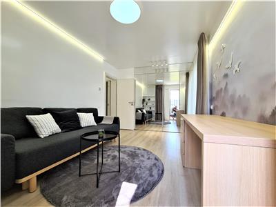 Apartament lux  3 camere 2 bai 3 balcoane 2 parcari si piscina