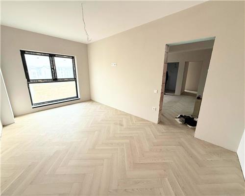 Apartament INTABULAT la CHEIE cu 3 camere pe Doamna Stanca