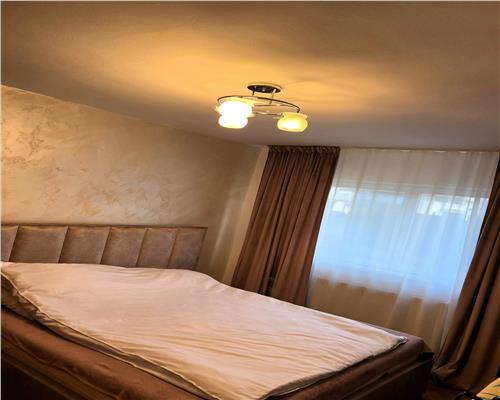 Apartament 2 camere decomandat | 50mp | pivnita | zona Vasile Aaron