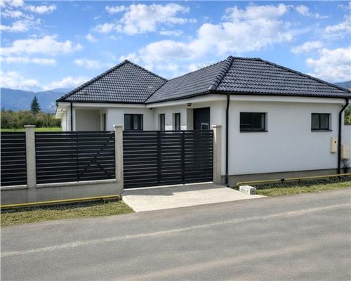 Casa Intabulata la cheie 92mp utili | garaj | magazie | teren 2200mp | Sacel