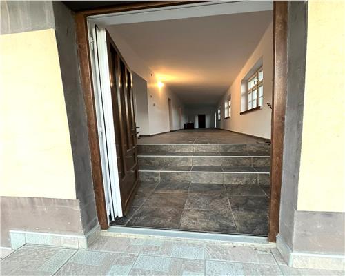 Casa 4 camere cu teren de 1020 mp in sat Hamba