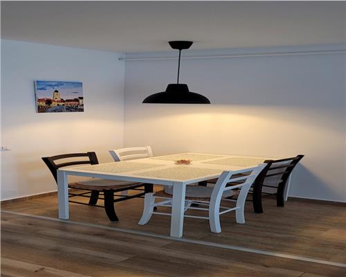 Apartament 3 camere cu terasa 13 mp Kogalniceanu