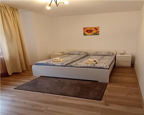 Apartament 3 camere cu terasa 13 mp Kogalniceanu
