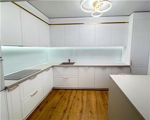 Apartament lux 60 mpu 2 parcari terasa 20 mp in Evolution