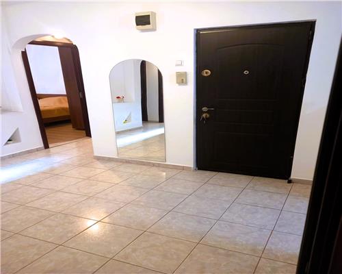 Apartament 4 camere 74 mpu 2 bai in Sibiu