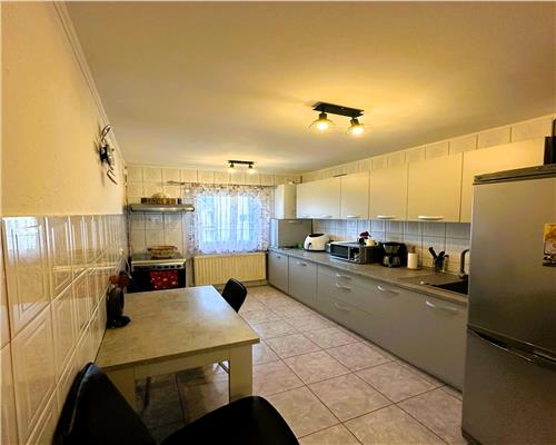 Apartament 4 camere 74 mpu 2 bai in Sibiu