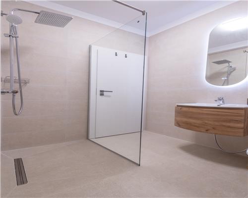 Casa noua prima inchiriere 4 camere Cisnadioara teren 500 mp