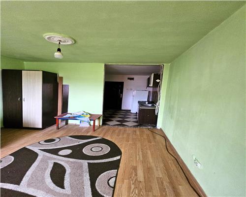 Garsoniera 34 mpu si boxa de 6 mp in Sibiu