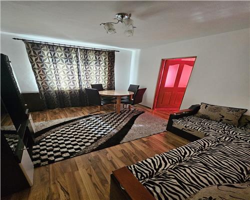 Aparatment 3 camere cu balcon et 3  Tiglari