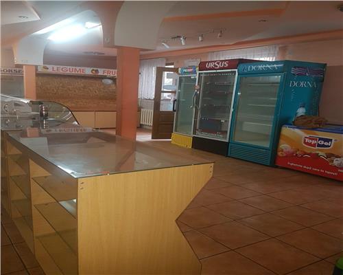 Spatiu comercial zona Lazaret 49 mp utili
