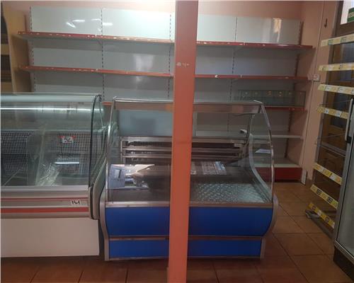 Spatiu comercial zona Lazaret 49 mp utili