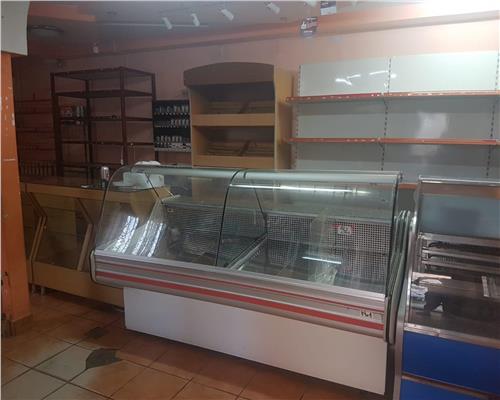 Spatiu comercial zona Lazaret 49 mp utili