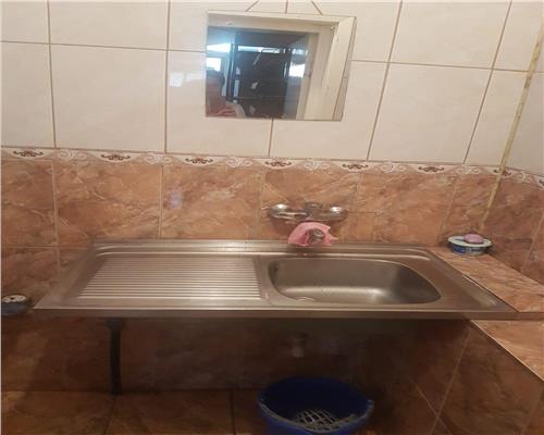 Spatiu comercial zona Lazaret 49 mp utili