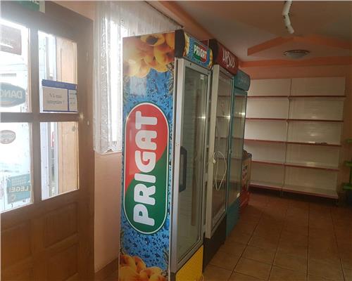 Spatiu comercial zona Lazaret 49 mp utili