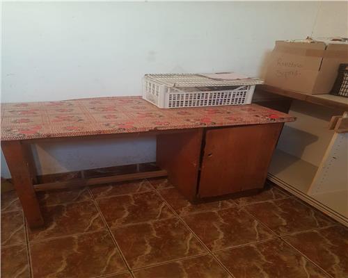 Spatiu comercial zona Lazaret 49 mp utili
