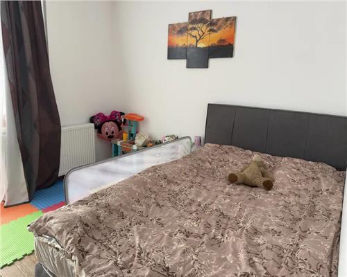 Apartament cu 3 camere balcon si parcare Doamna Stanca