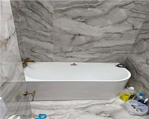 Apartament nou mobilat cu 3 camere si parcare Doamna Stanca