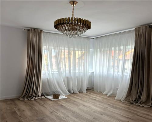 Spatiu comercial cu o camera pentru servicii beauty | zona Strand