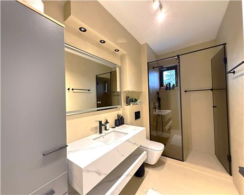 Apartament modern 155 mpu 4 camere 3 bai terasa in Parcul Sub Arini