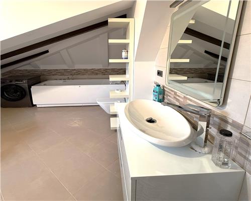 Apartament modern 155 mpu 4 camere 3 bai terasa in Parcul Sub Arini