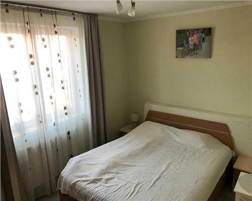 Apartament etajul 1 cu 3 camere 2 bai pe Calea Turnisorului