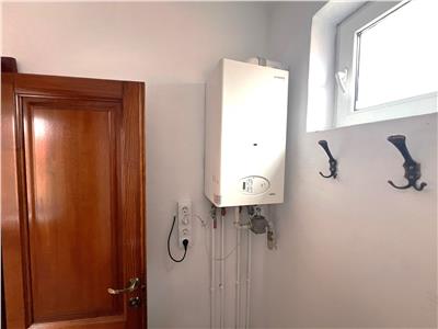 Spatiu de birouri ultracentral 69 mpu cu 2 camere