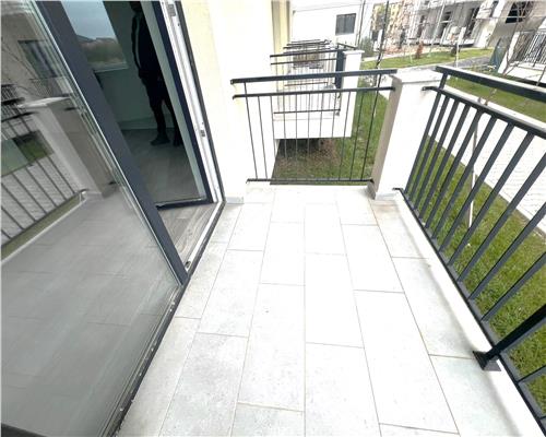 Apartament cu 2 camere balcon boxa de depozitare