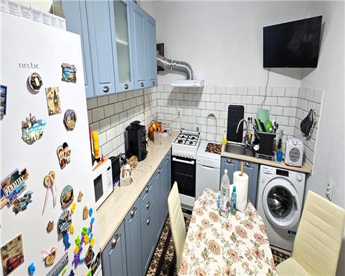 Casa 2 camere | decomandat 50mp | curte privata 40mo | zona Lazaret