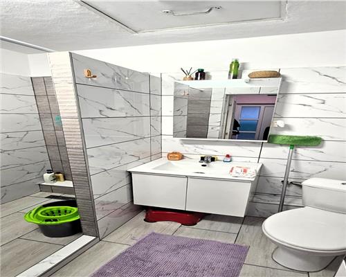 Casa 2 camere | decomandat 50mp | curte privata 40mo | zona Lazaret