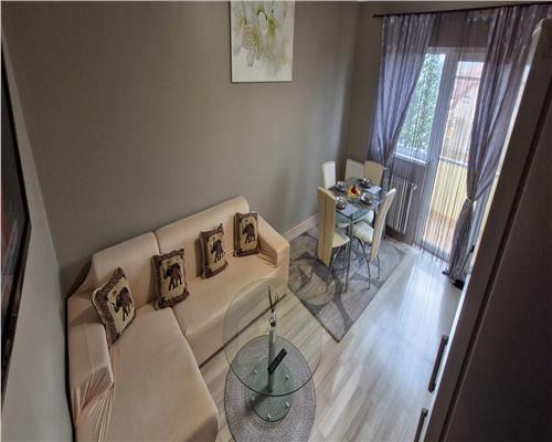 Apartament cu 3 camere si balcon Selimbar