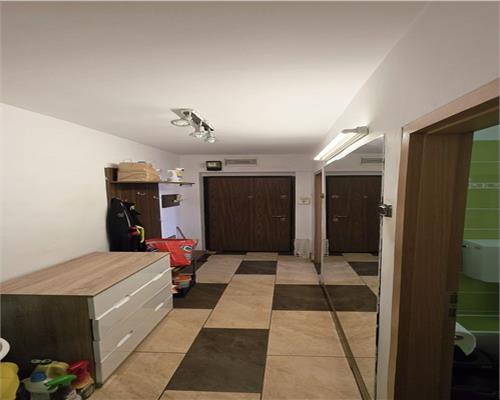 Apartament 2 camere Stefan cel Mare 50 mp et 2