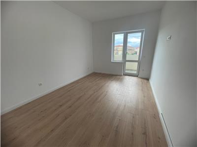 Apartament cu 3 camere si gradina 16 mp pe Doamna Stanca