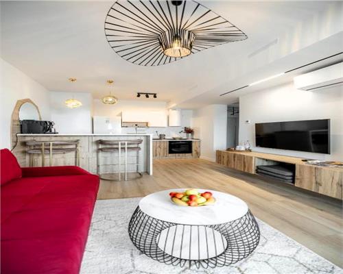 Apartament 2 camere decomandat 39mp | gradina 18mp | The Lake Home