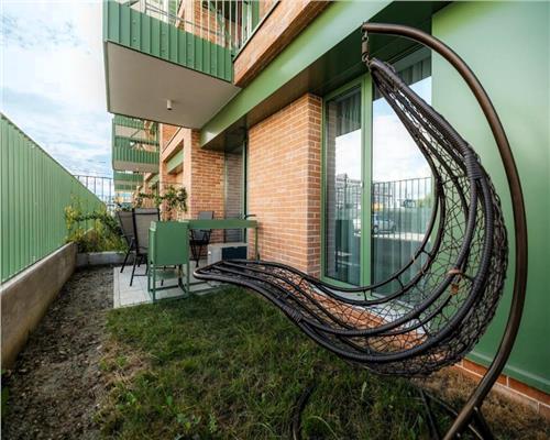 Apartament 2 camere decomandat 39mp | gradina 18mp | The Lake Home