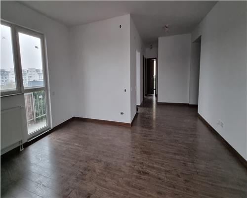 Apartament cu 3 camere, decomandat, 93 mp +29mp (terasa si balcoane)