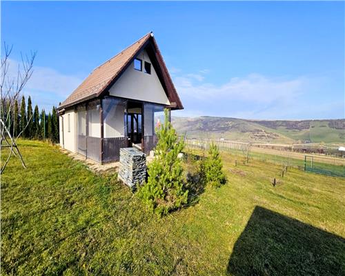 Casa individuala la cheie 2 camere 50mp | teren 2200 mp | Daia Noua