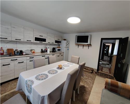 Casa inviduala cu 3 camere Sura Mare 540 mp teren