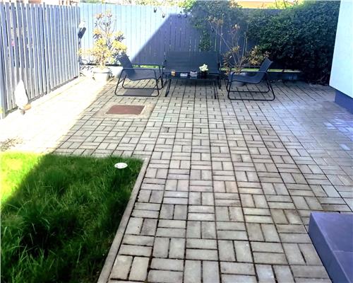 Casa moderna 3 camere 2 bai si curte in zona Lidl