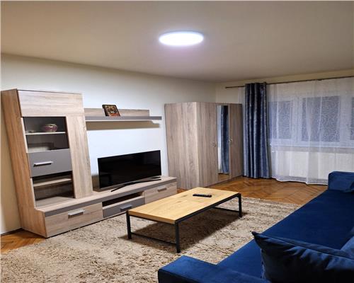 Apartament renovat | 3 camere 55mp | acces gradina | zona CEC
