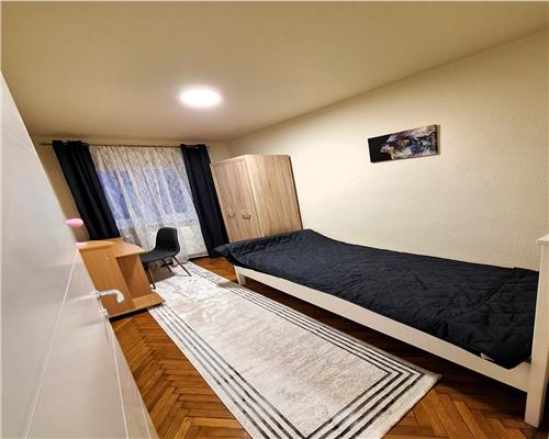 Apartament renovat | 3 camere 55mp | acces gradina | zona CEC