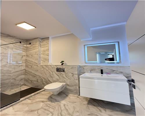 Spatiu birouri modern cu 2 camere si parcare zona Mandra