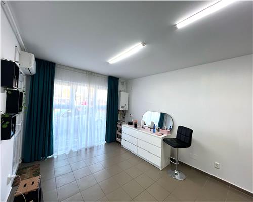 Spatiu comercial cu o camera 30 mp in Magnolia